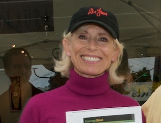 Dr. Laura Schlessinger at Top Dog Coffee Shop, event photos