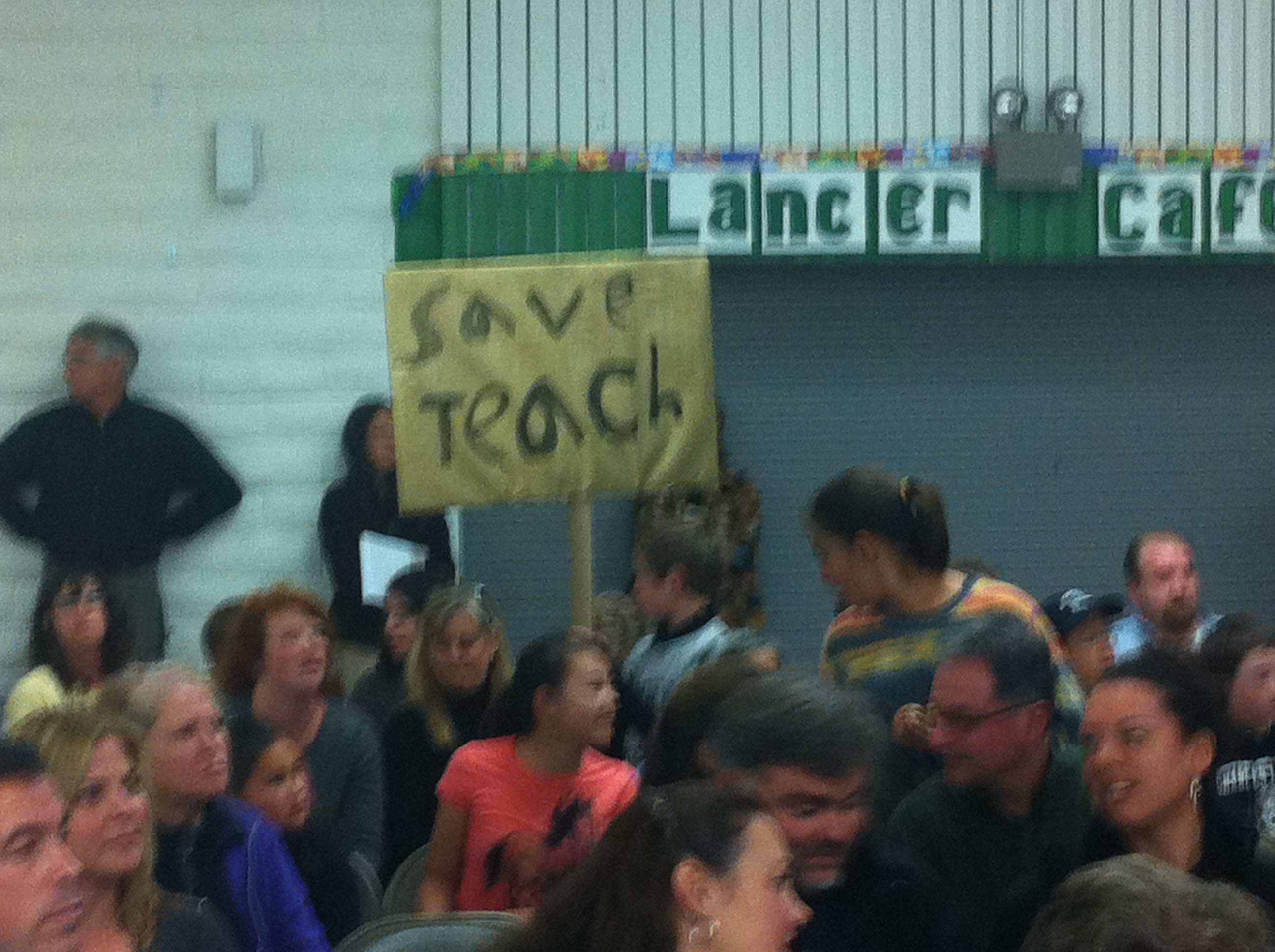 School board keeps Teach but kills public comment
