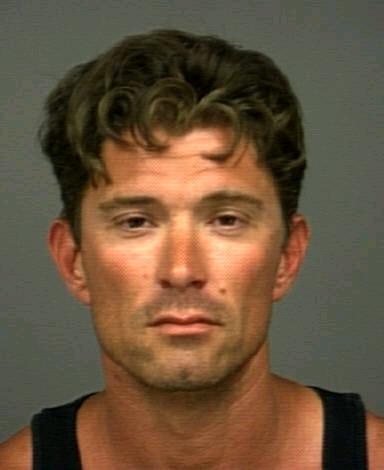 Suspected SLO bank robber turns himself in