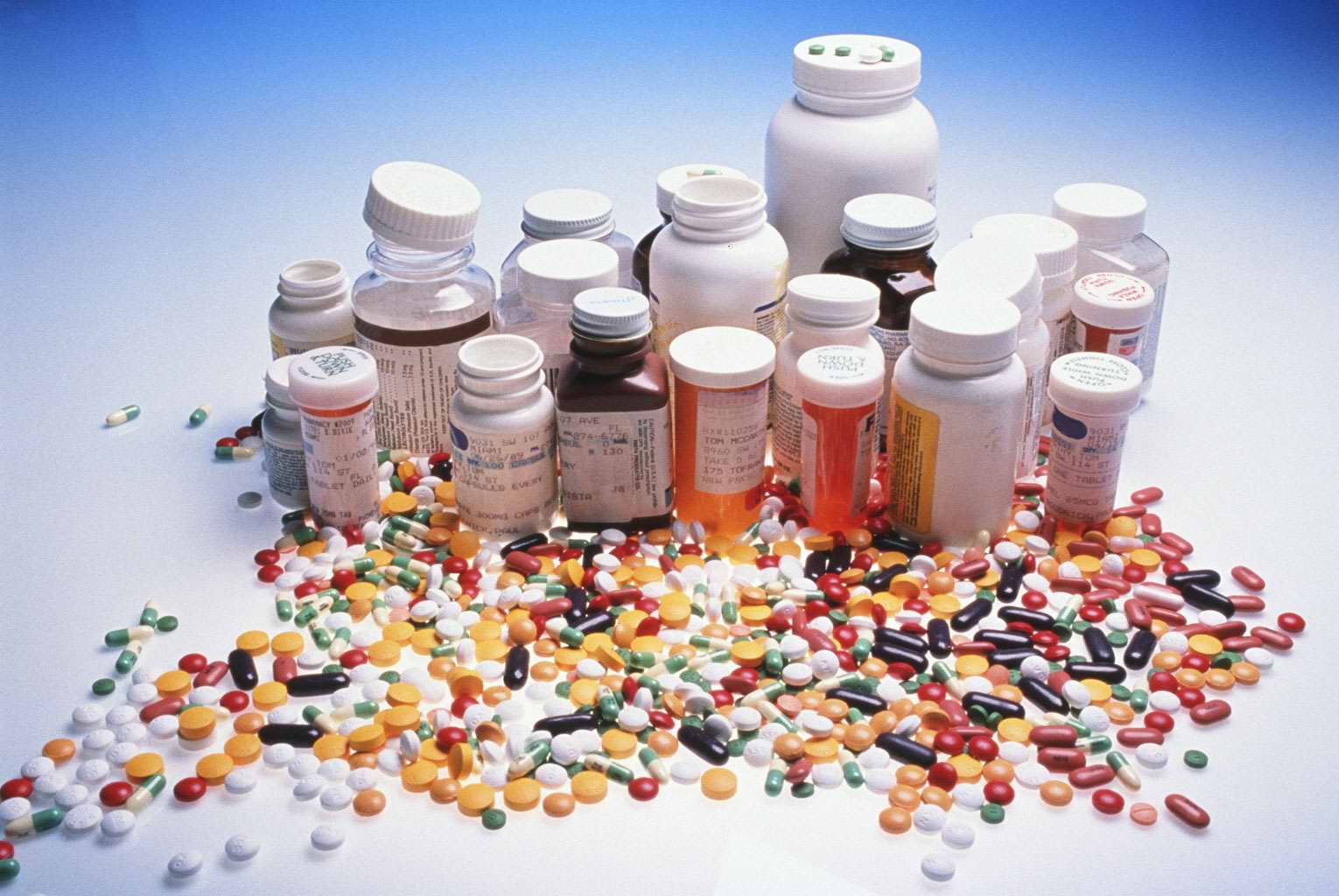 Burglar nabs dozens of drugs from Guadalupe pharmacy