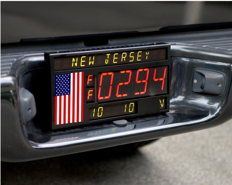California considering electronic license plates