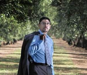 California Supreme Court grants law license to illegal immigrant