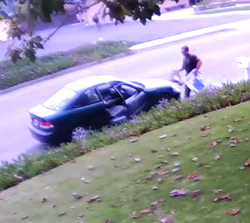 Video shows thief grabbing packages from Grover Beach home