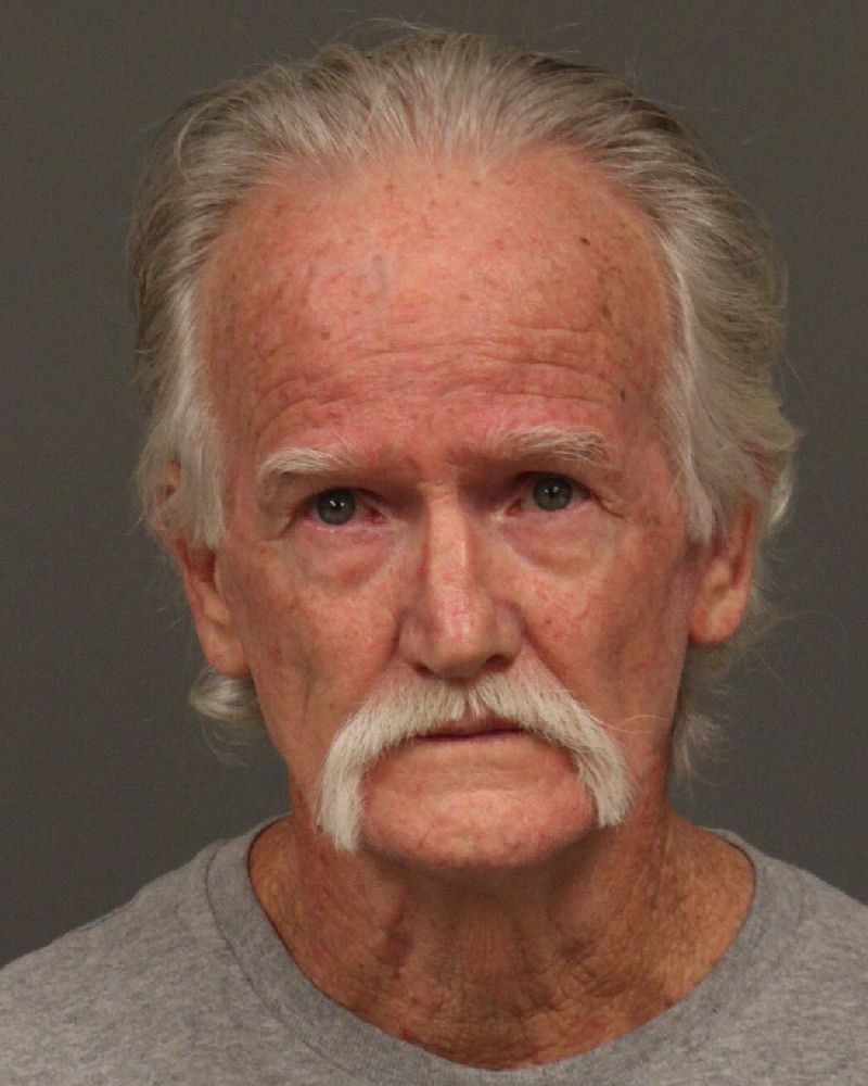 Argument over dog feces spurs gun arrest in Los Osos