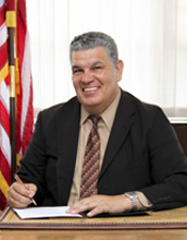 CMC warden accused of doctoring an inmate’s file