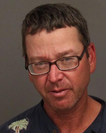 Morro Bay men threaten woman, steal her phone