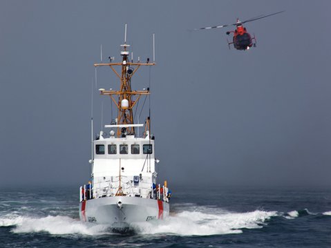 Coast Guard busts 3 smugglers off San Simeon