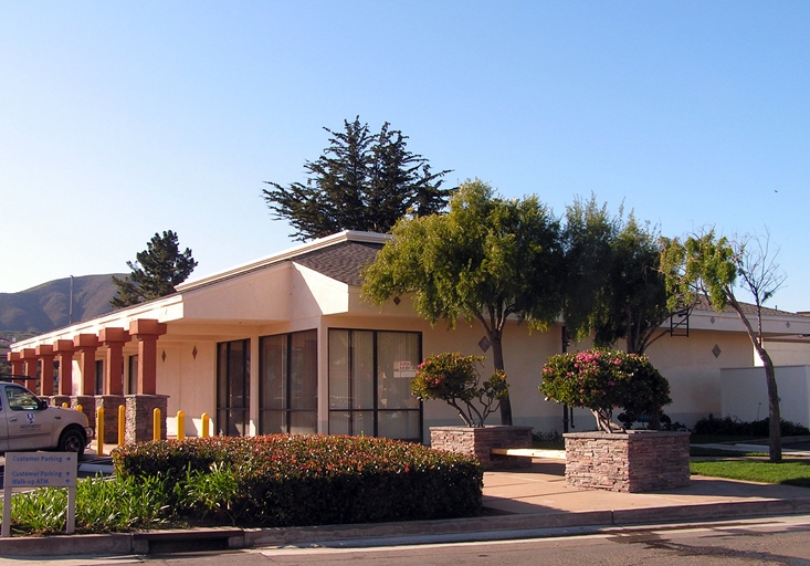 Starbucks eyeing former Los Osos bank building