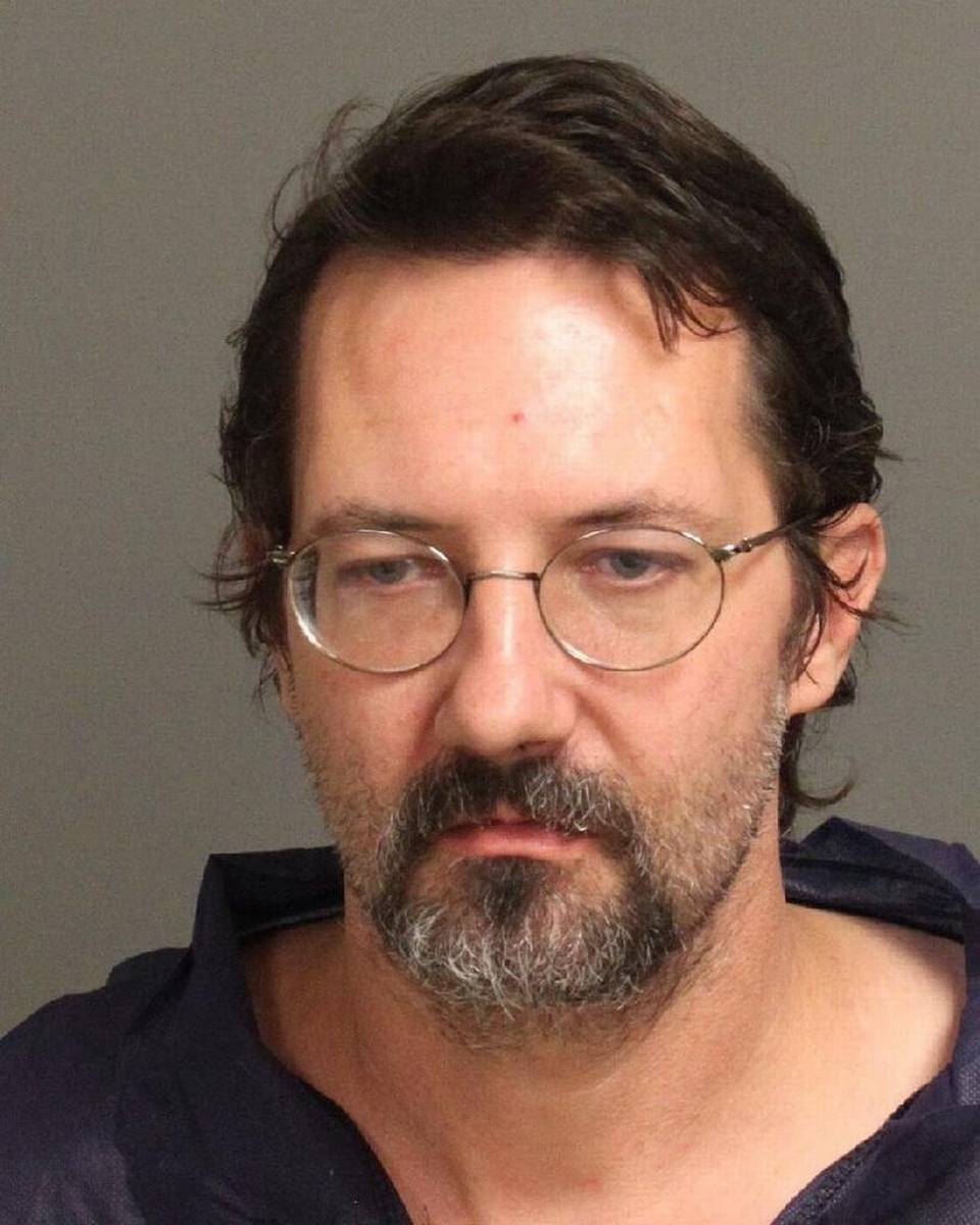 Cayucos man allegedly stabbed a woman in the back