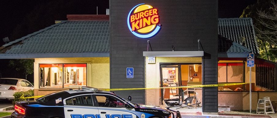 Burger King employees fall for prank, smash windows