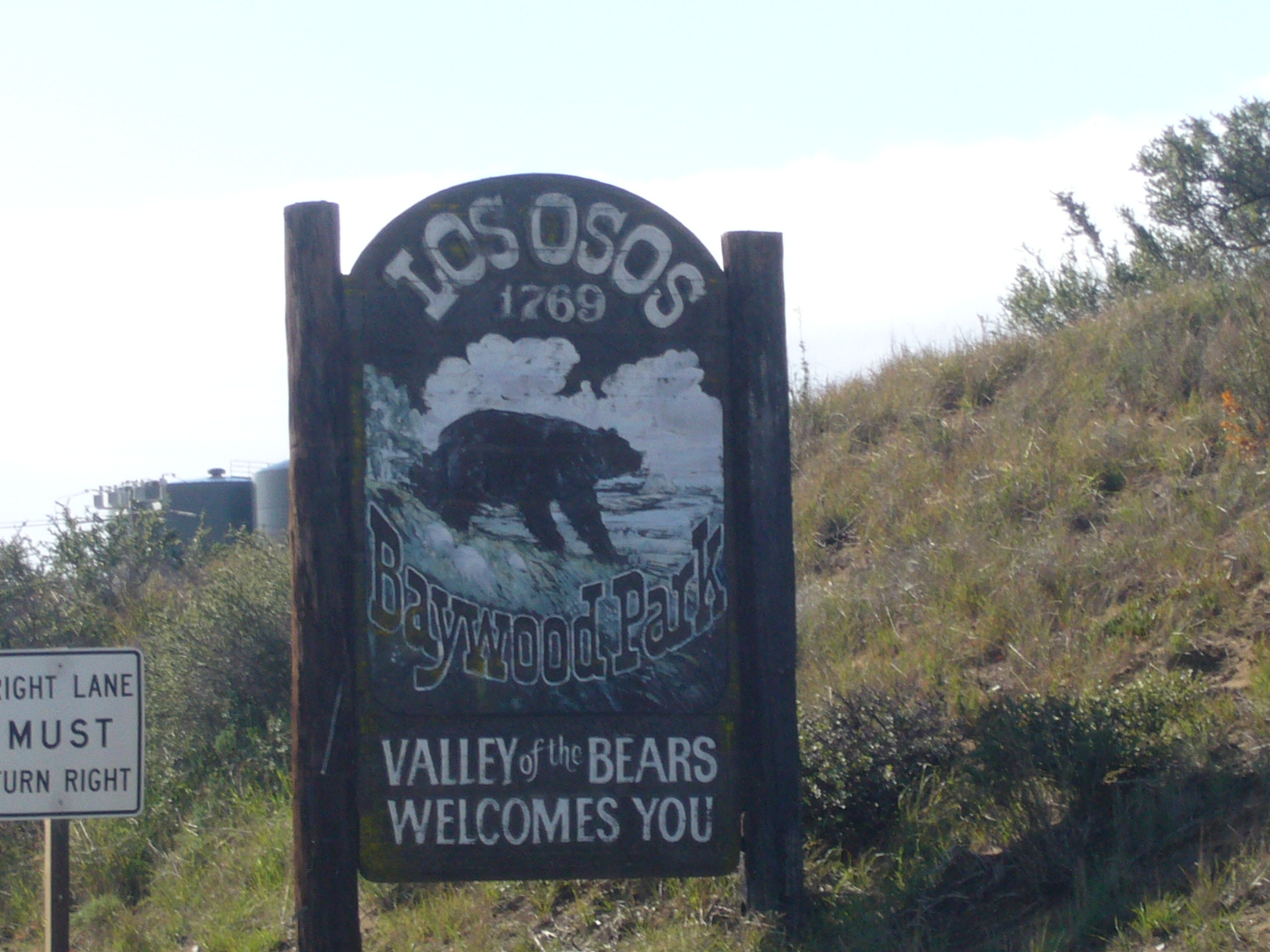 Tacker is the most qualified candidate for Los Osos
