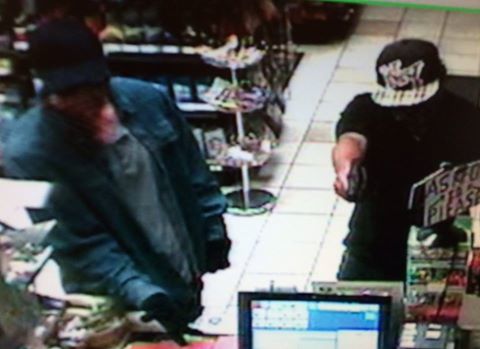 Armed men rob Atascadero gas station