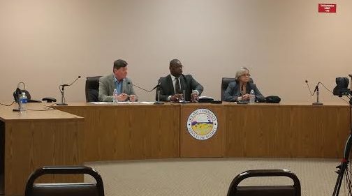 Sanitation district board finds no discrimination
