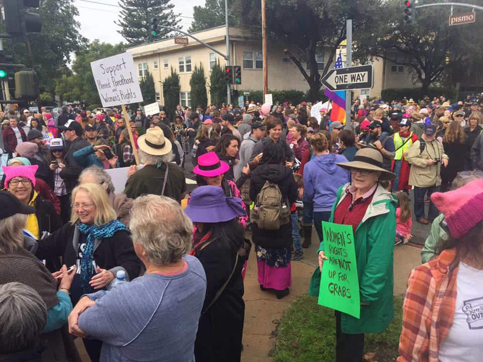 Women’s march in SLO attracts thousands