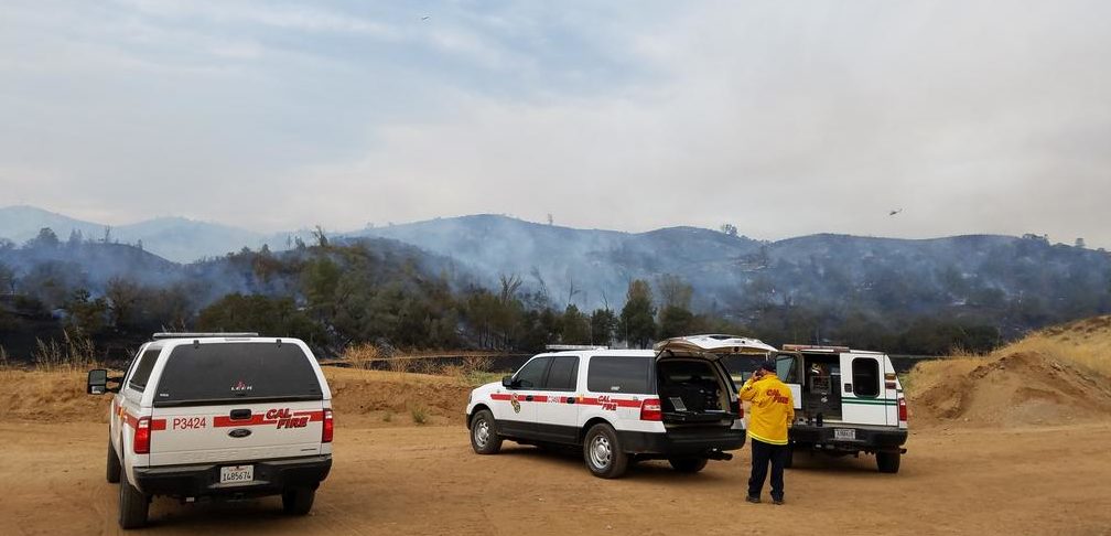 Lightning ignites two fires east of Santa Margarita