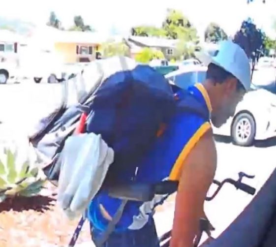 SLO thief flees on bicycle