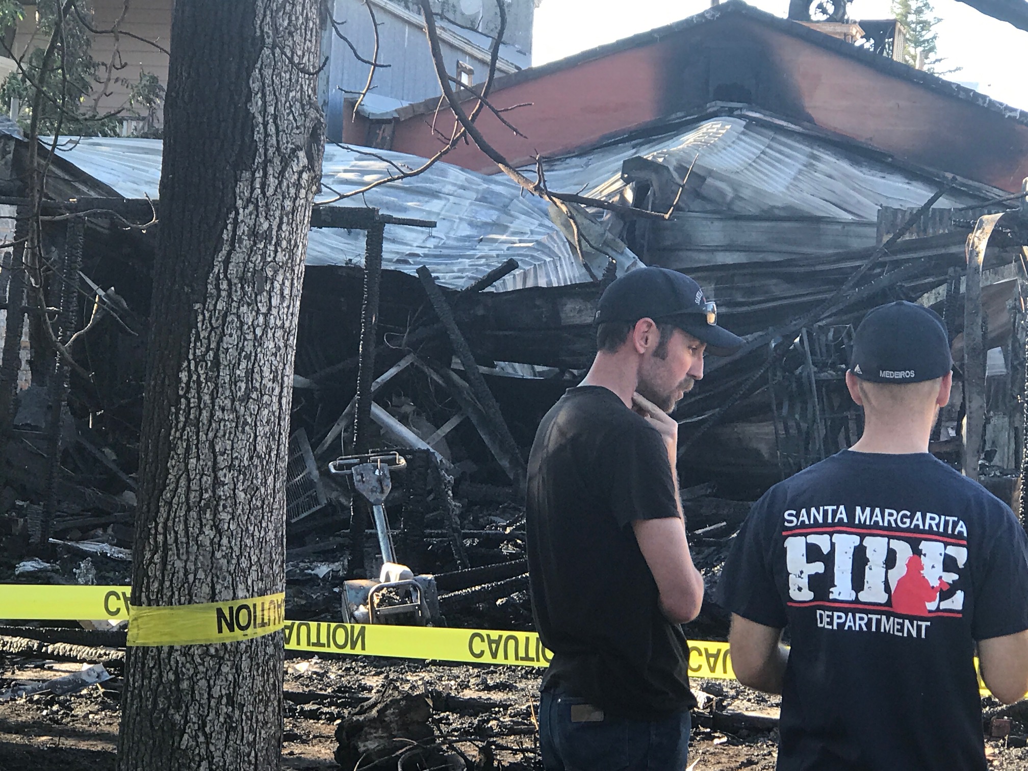 Raging fire guts Santa Margarita mercantile