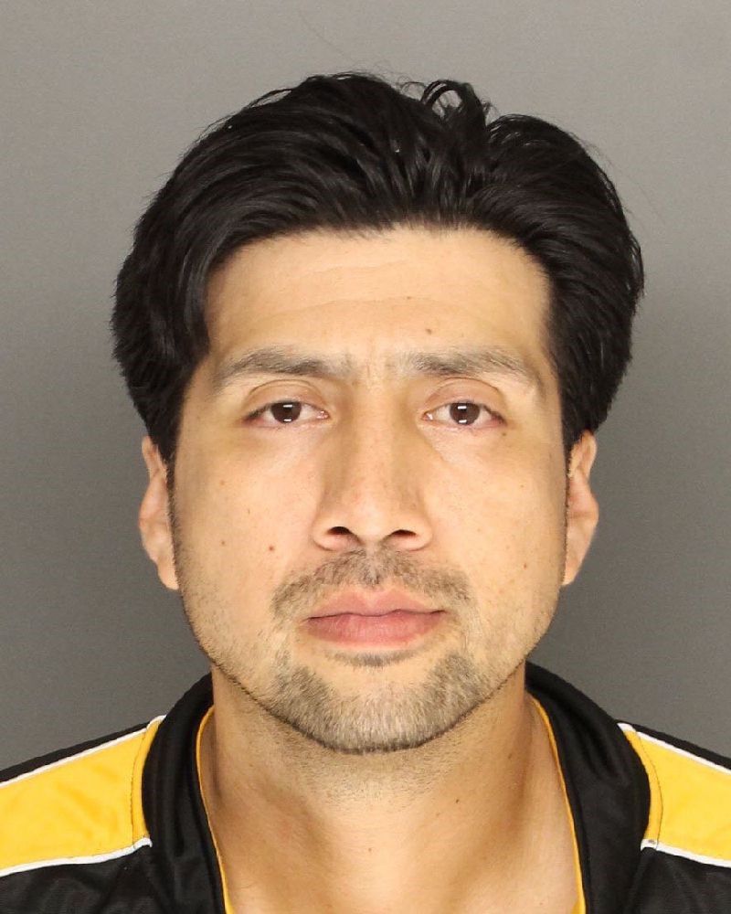 Man points gun at Santa Barbara County Sheriff’s deputy