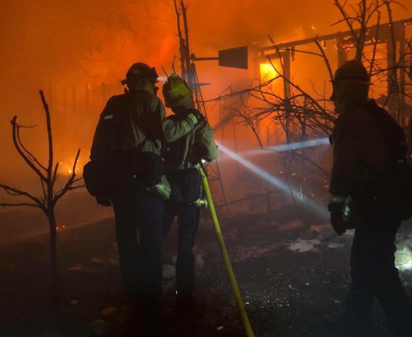 PG&E stock price plummets as lawsuit threats mount over Camp Fire