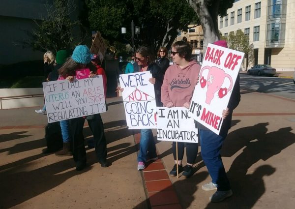 Hundreds gather at abortion rights rally in SLO