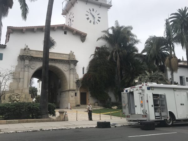 Santa Barbara courthouse closed during bomb scare
