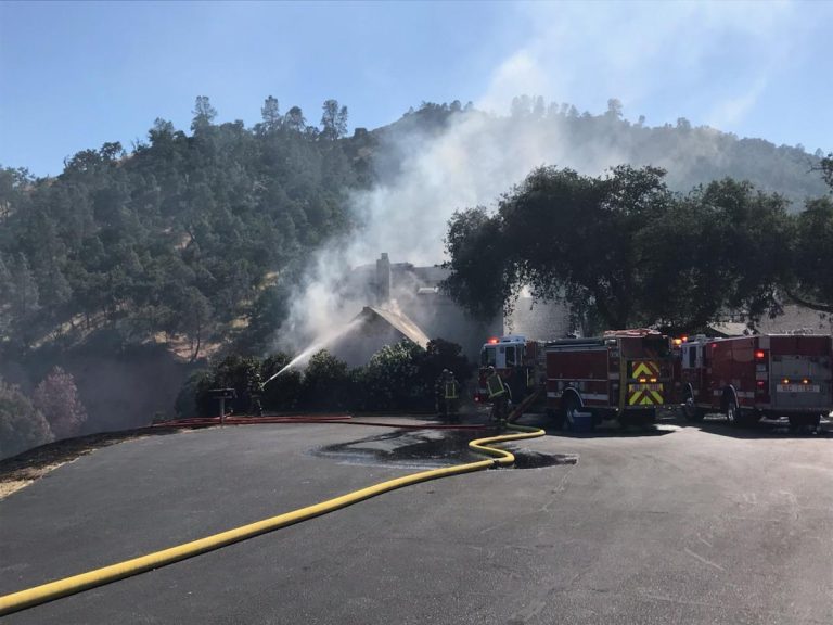 Fire displaces residents, destroys Heritage Ranch house