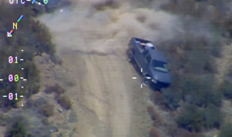 CHP officers chase suspect through Los Padres forest, video