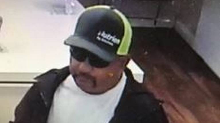 Armed man robs SLO phone store
