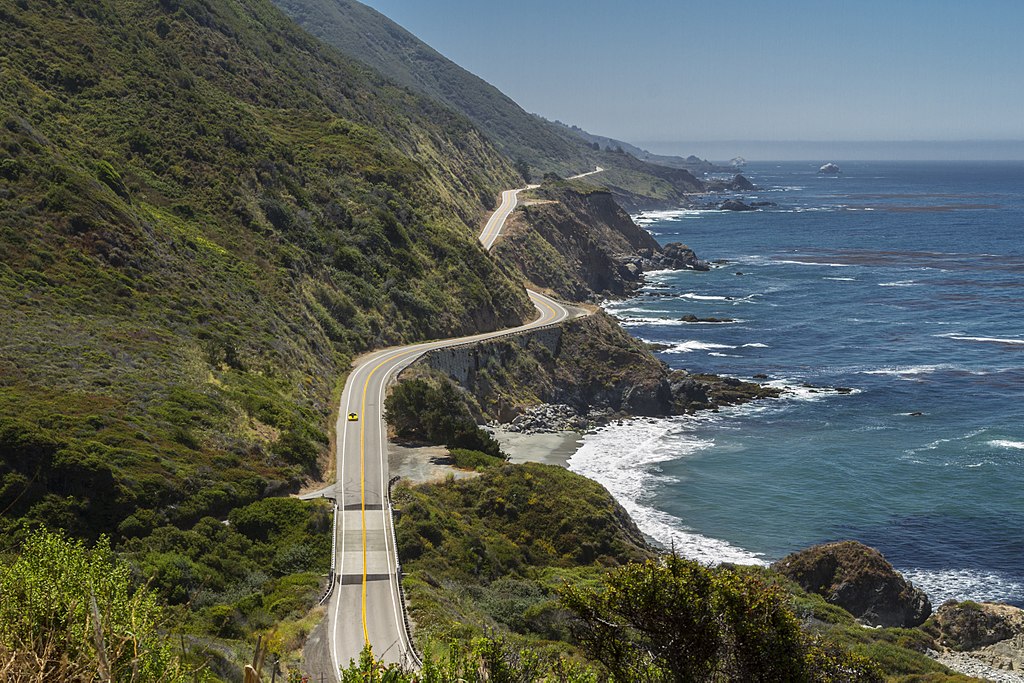 Truck drives off cliff on Highway 1 near Ragged Point