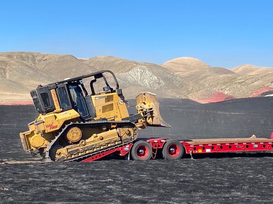 Wildfire burns 250 acres in the California Valley