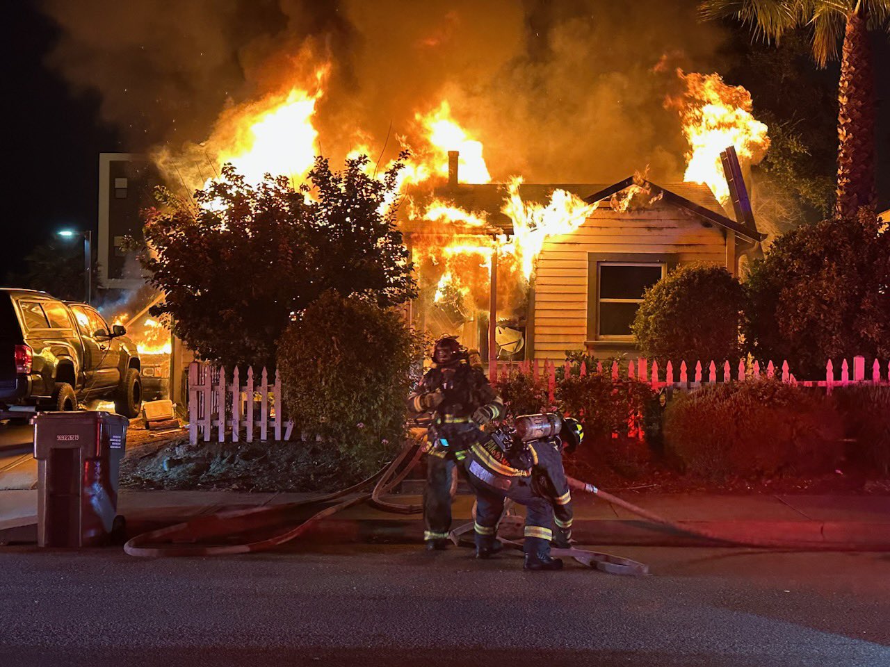 Fire destroys home in San Luis Obispo
