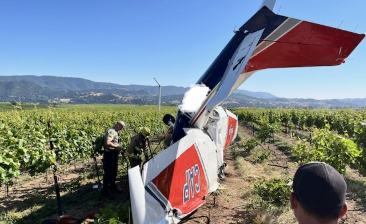 Plane crashes into Santa Ynez vineyard, pilot suffers major injuries