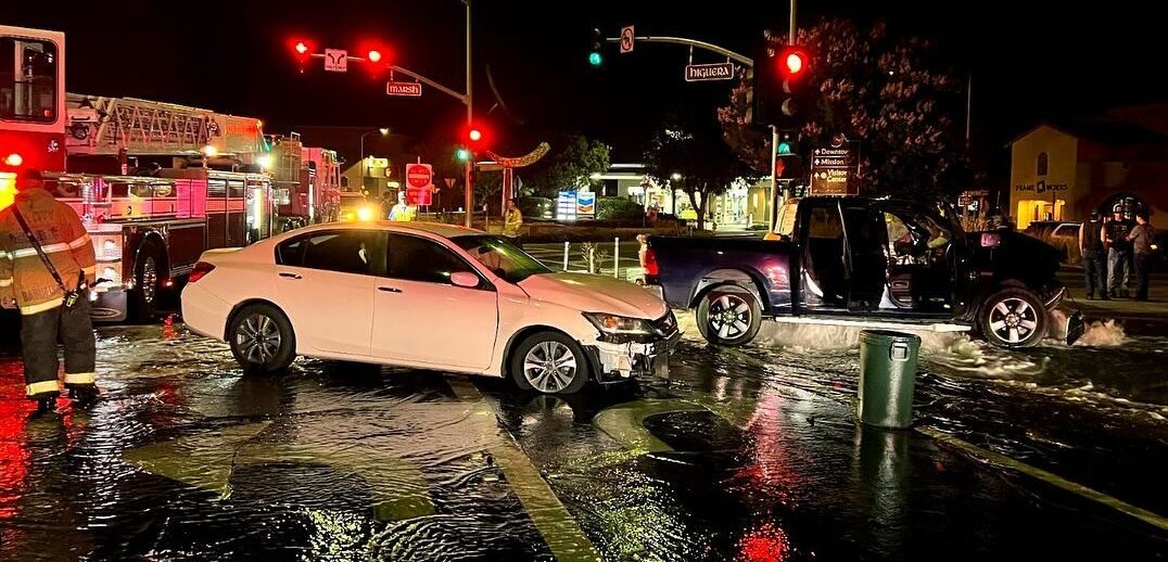 Two-car crash in San Luis Obispo shears fire hydrant