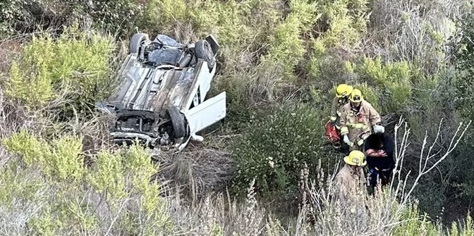 Vehicle plunges 100 feet off Highway 1 near Vandenberg Village