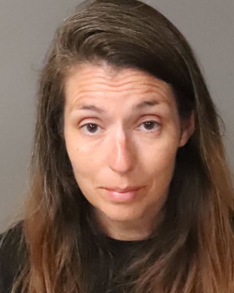 Woman pleads guilty to manslaughter for DUI crash that killed bicyclist