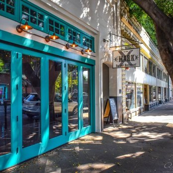Police arrest aggressive barfly in San Luis Obispo