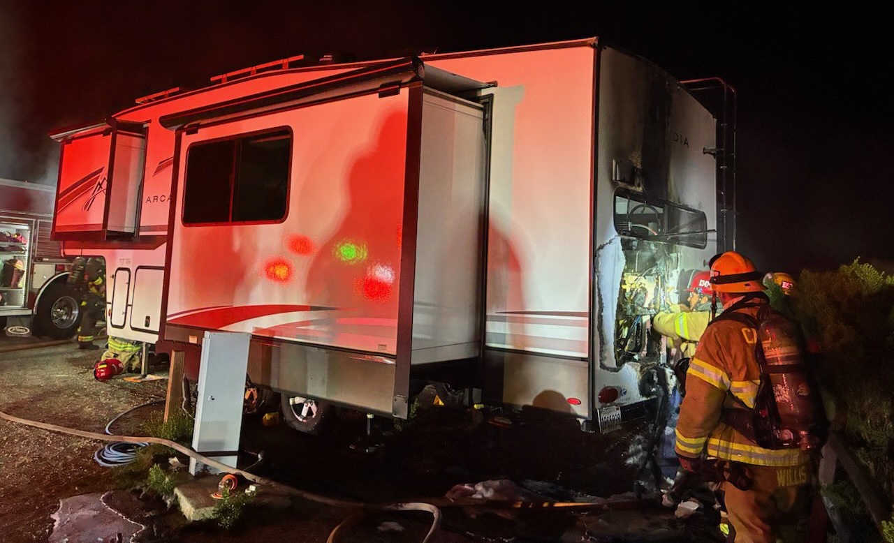 Firefighters extinguished trailer fire in Oceano