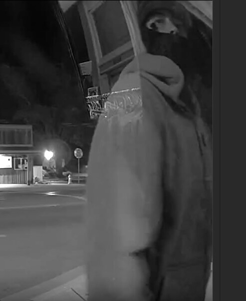 Sheriff’s deputies searching for Templeton burglary suspect