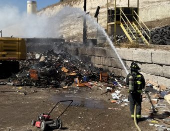 Fire at landfill near Atascadero possibly caused by lithium-ion batteries